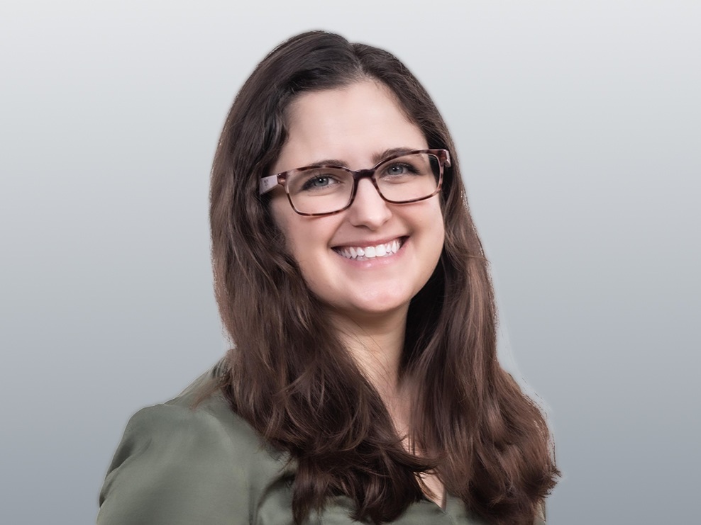 Kate Siegel headshot